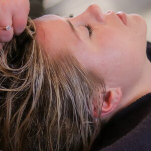 Фризьорски салони